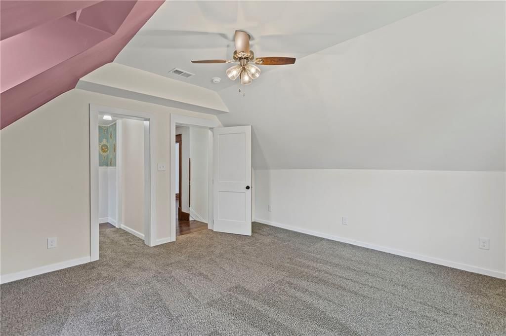 1004 S Willow Street — photo 25