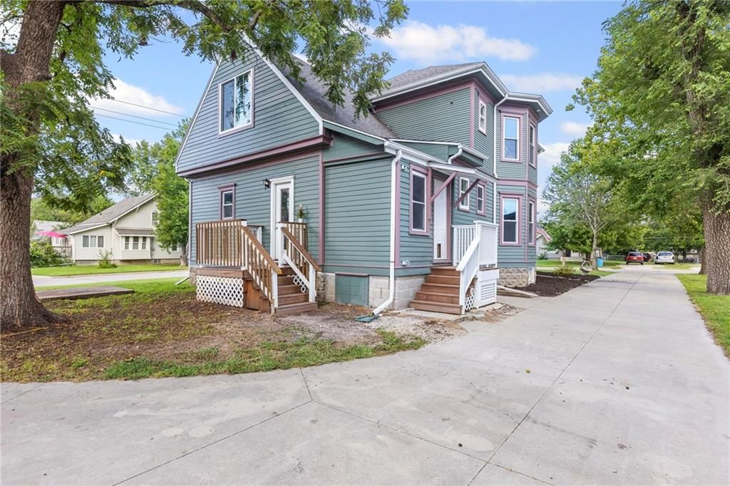 1004 S Willow Street — photo 43