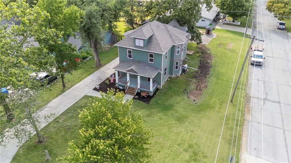 1004 S Willow Street — photo 50
