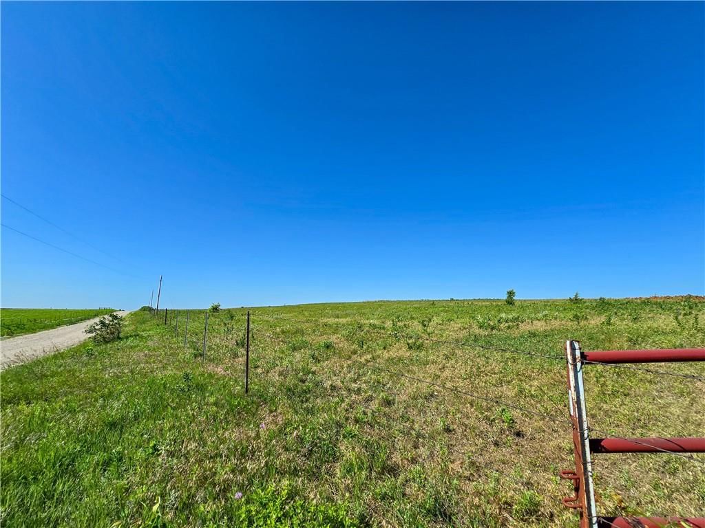 Tallgrass Road — photo 22