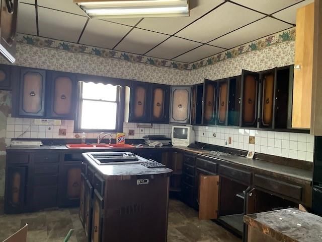 2210 Felix Street — photo 11