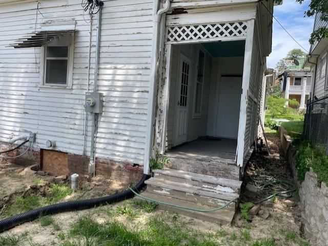 2210 Felix Street — photo 14