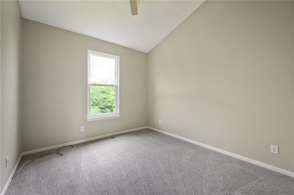 9201 N Charlotte Court — photo 18