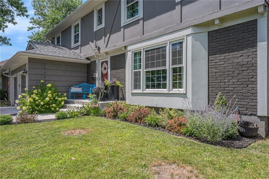 8608 W 90th Terrace — photo 4