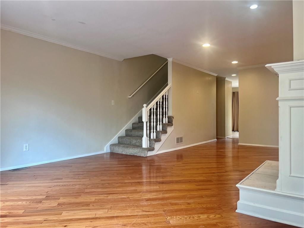 5111 W 62nd Street — photo 6
