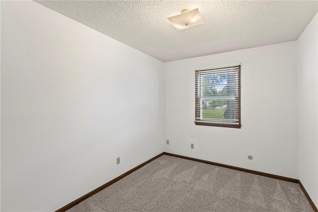 10131 W 84th Street — photo 26