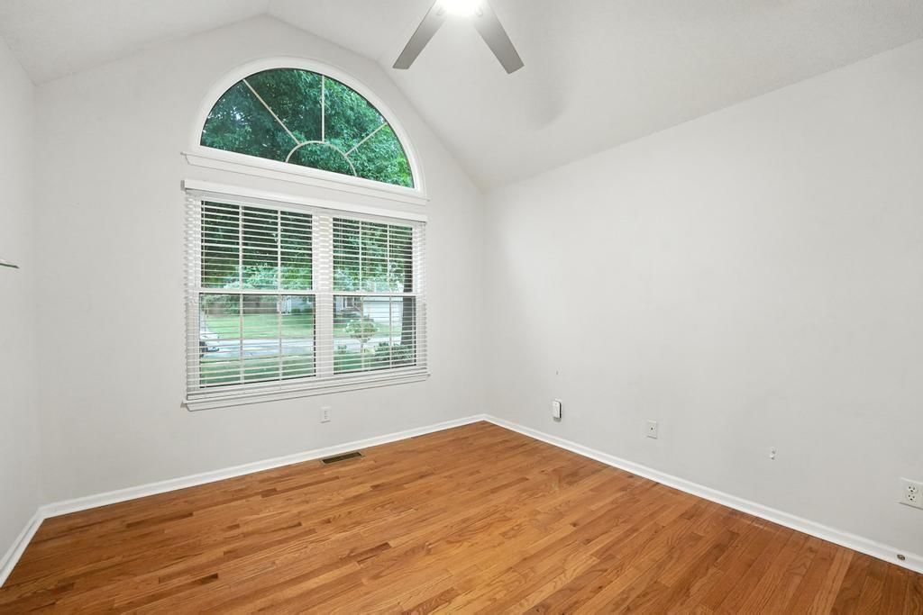 417 NE Topaz Drive — photo 25