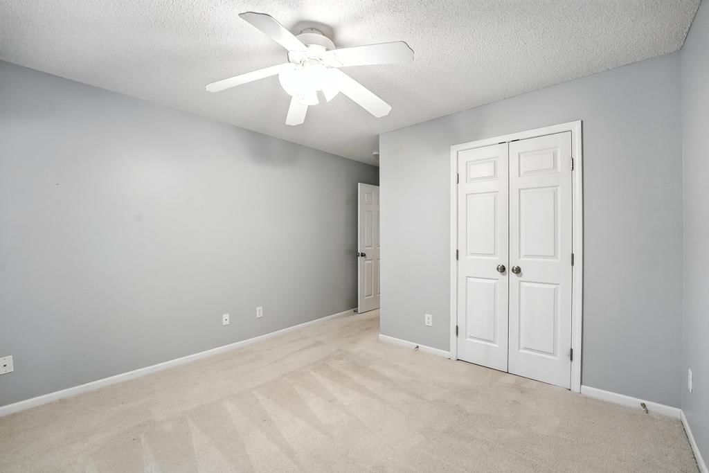 417 NE Topaz Drive — photo 27