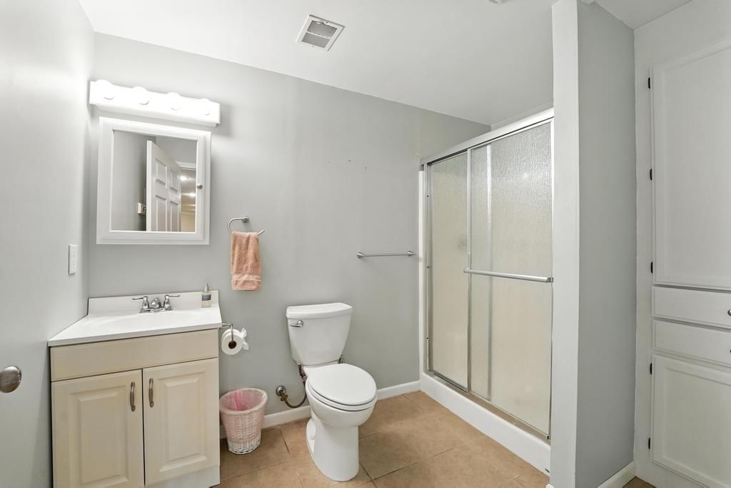417 NE Topaz Drive — photo 33