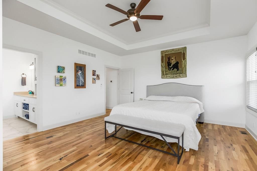 8319 Pickering Street — photo 15