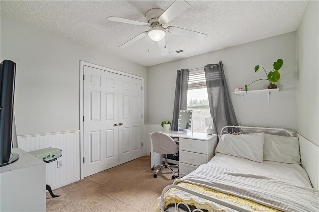 1210 NW Persimmon Drive — photo 31