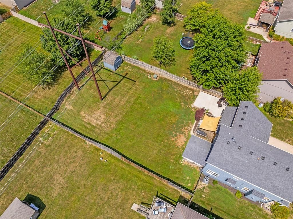 1210 NW Persimmon Drive — photo 53