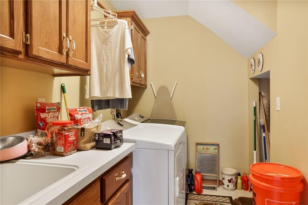 3038 Weaver School Road — photo 12