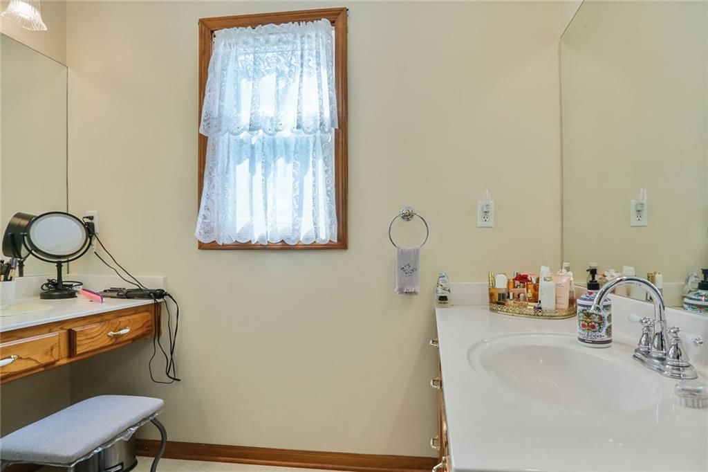 3038 Weaver School Road — photo 16