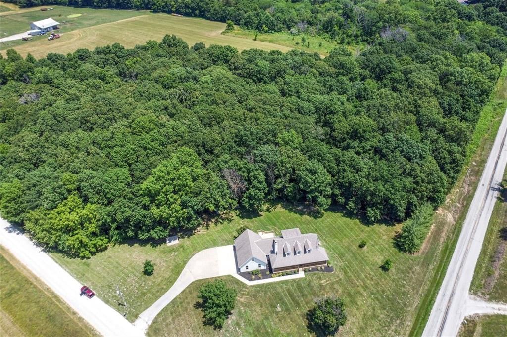 3038 Weaver School Road — photo 37