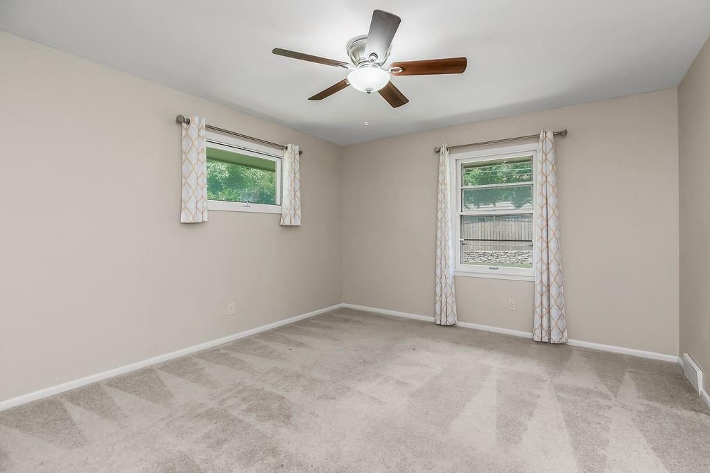 7718 W 100 Street — photo 12