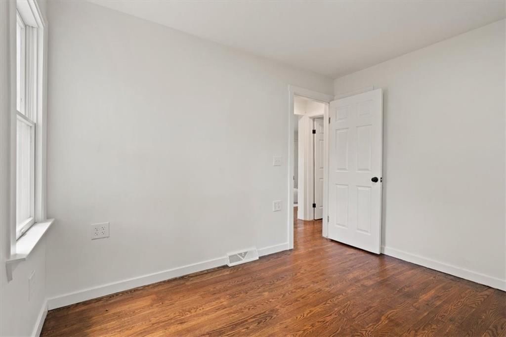 4527 N Bellefontaine Avenue — photo 20