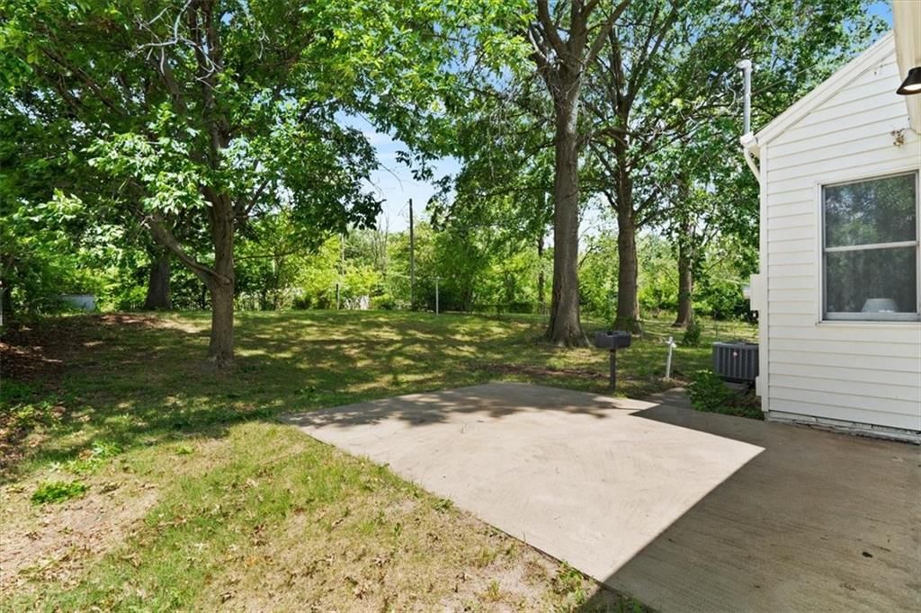 4527 N Bellefontaine Avenue — photo 26