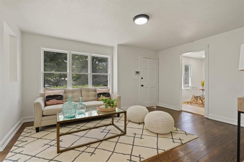 4527 N Bellefontaine Avenue — photo 5