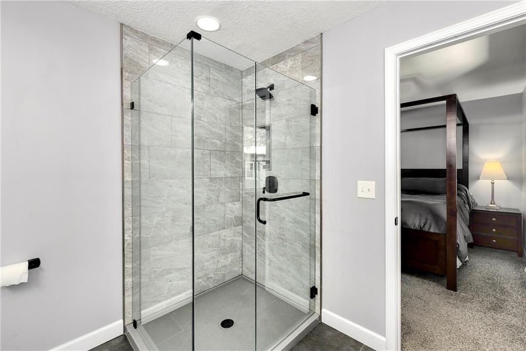 1410 Vilas Street — photo 21