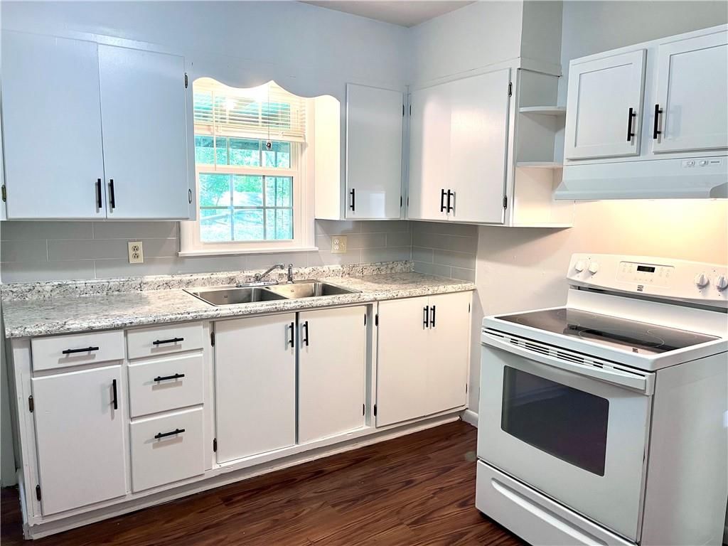 1538 N Cedar Street — photo 13