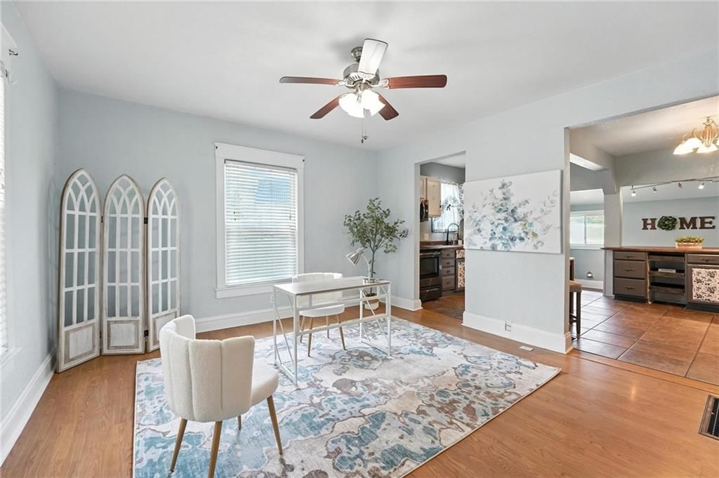 134 S Lincoln Street — photo 11