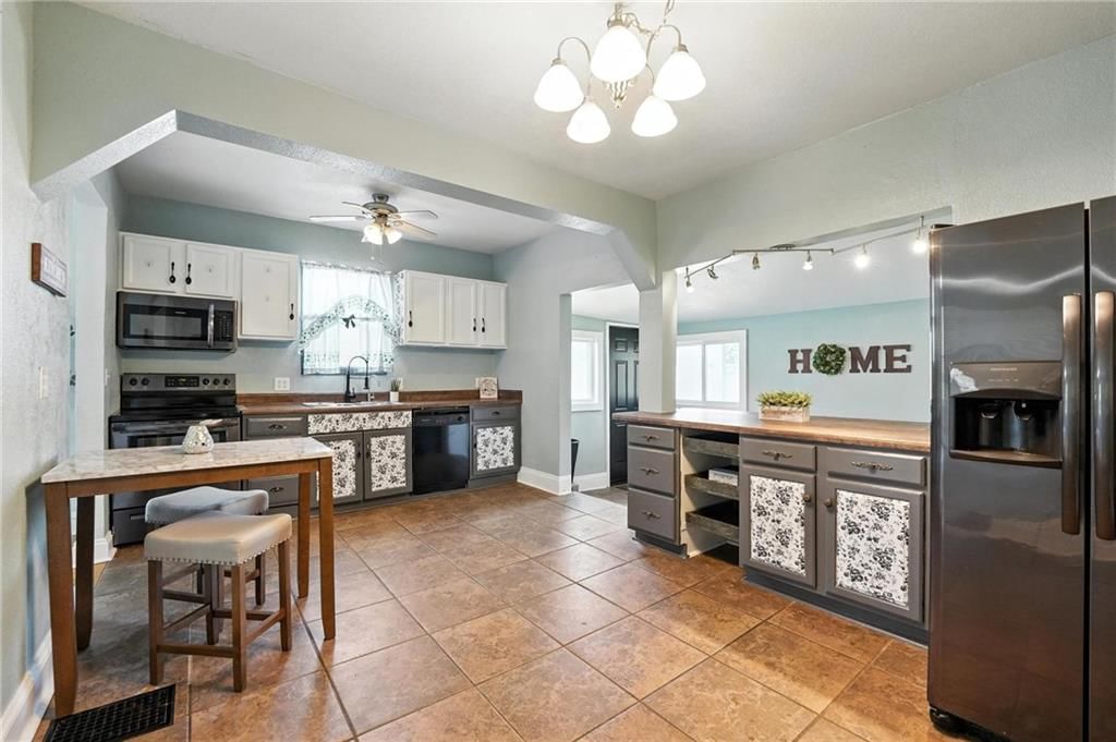 134 S Lincoln Street — photo 15