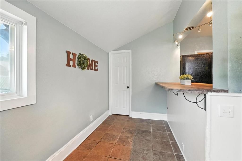 134 S Lincoln Street — photo 16