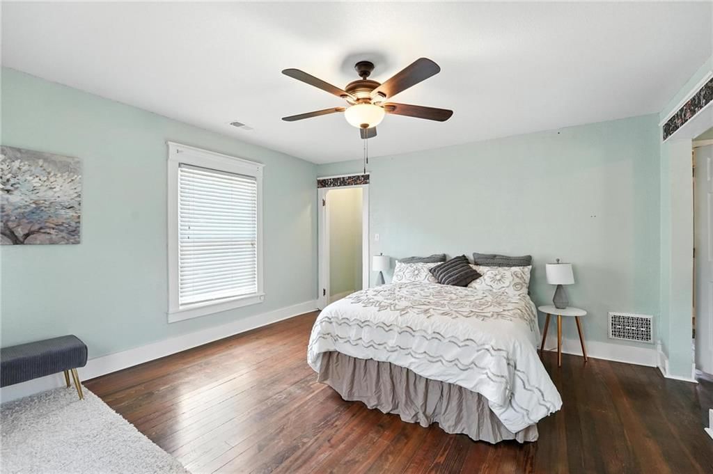 134 S Lincoln Street — photo 21