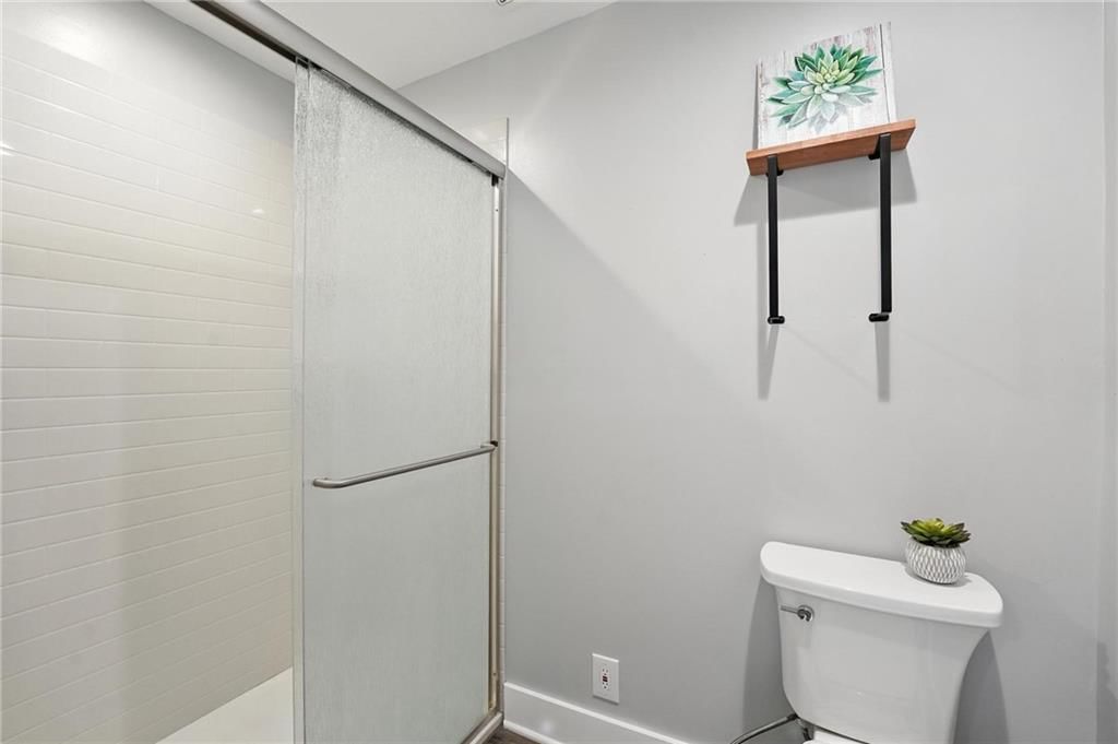 134 S Lincoln Street — photo 25