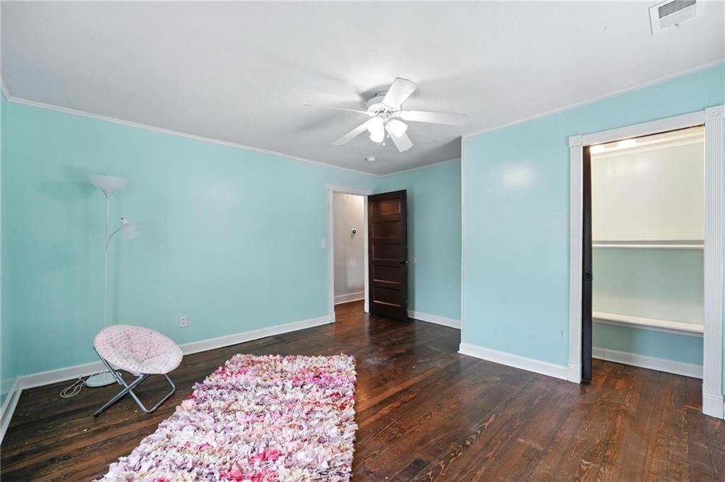 134 S Lincoln Street — photo 27