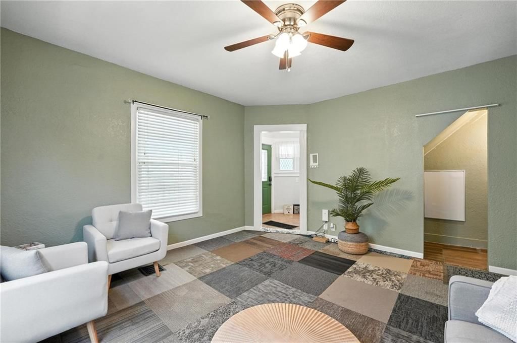 134 S Lincoln Street — photo 8