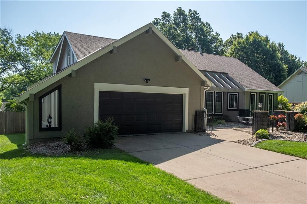 10055 Goodman Drive — photo 4