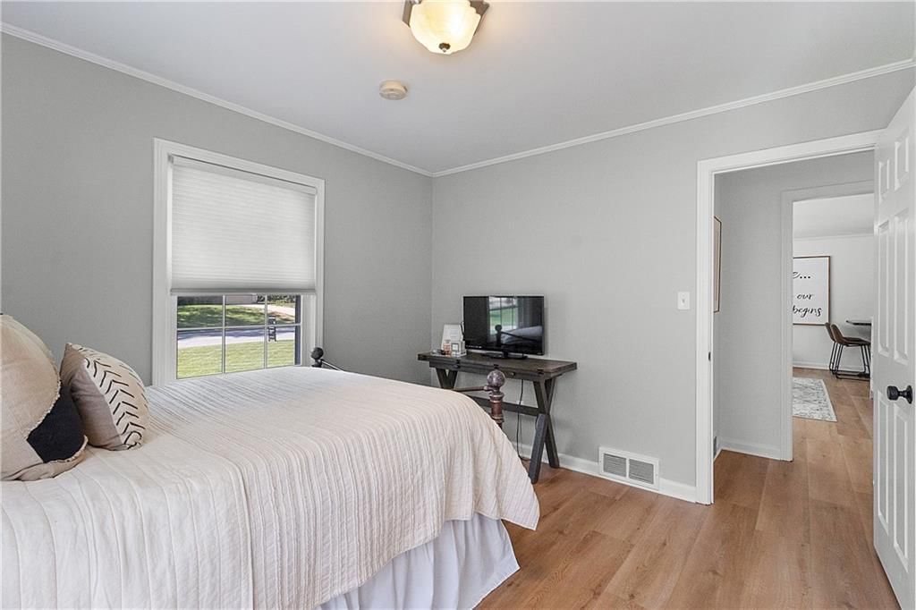 7553 Rainbow Drive — photo 14
