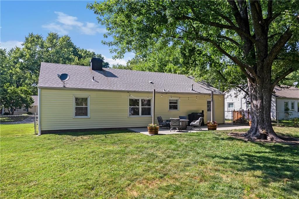 7553 Rainbow Drive — photo 21
