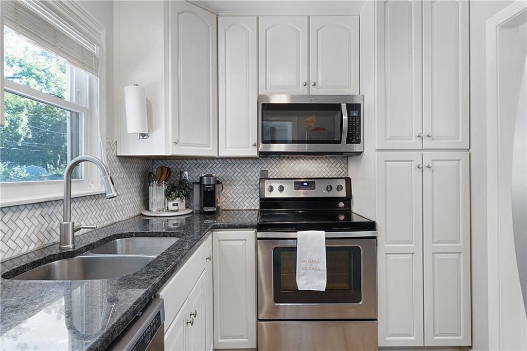7553 Rainbow Drive — photo 9