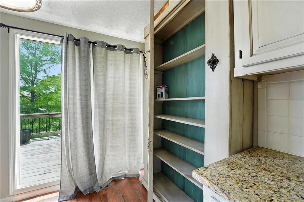 906 N Cedarcrest Drive — photo 12