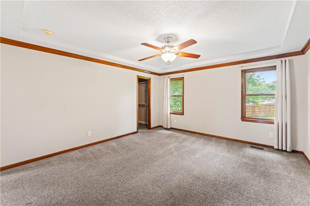 11609 W 109 Street — photo 24