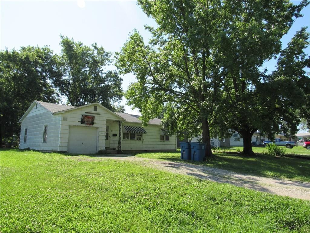 1003 Highland Street — photo 27