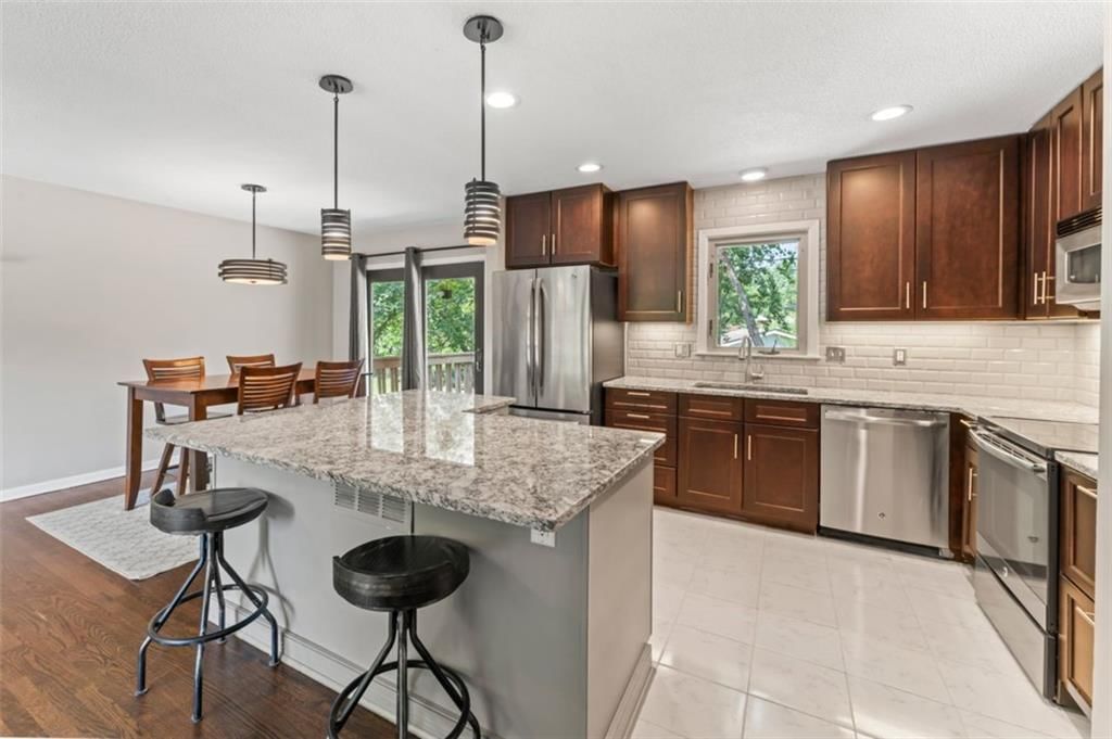418 SW STRATFORD Road — photo 11