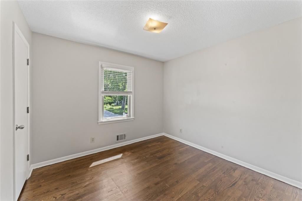 418 SW STRATFORD Road — photo 27