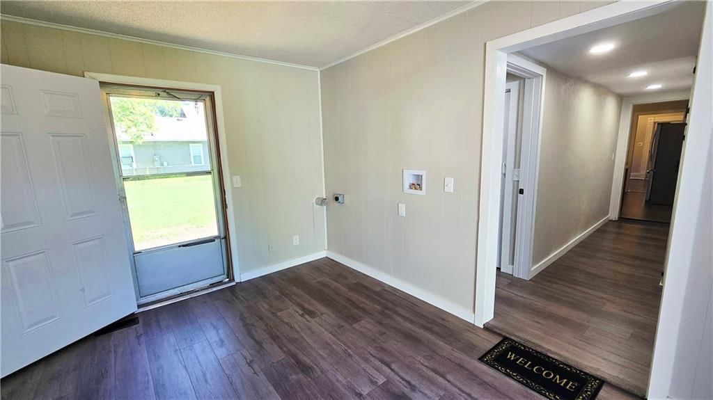 826 S Judson Street — photo 20