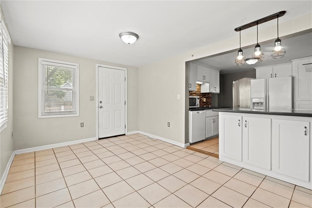 7845 Madison Avenue — photo 14