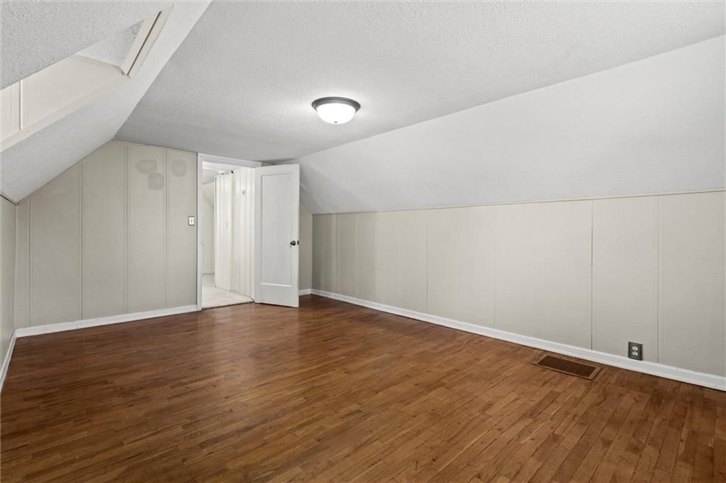 7845 Madison Avenue — photo 23