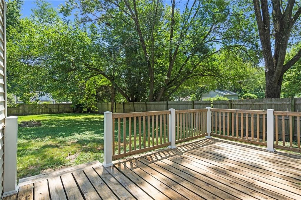 7845 Madison Avenue — photo 26