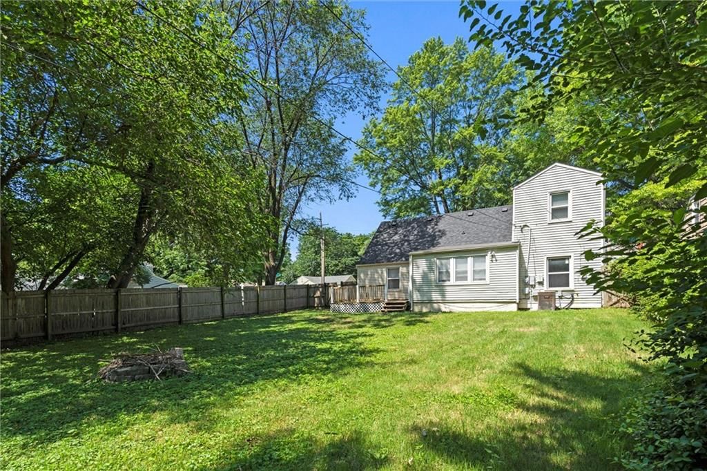 7845 Madison Avenue — photo 30