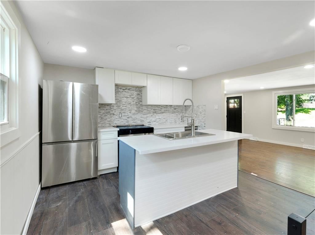 5013 NW Ridgewood Drive — photo 5
