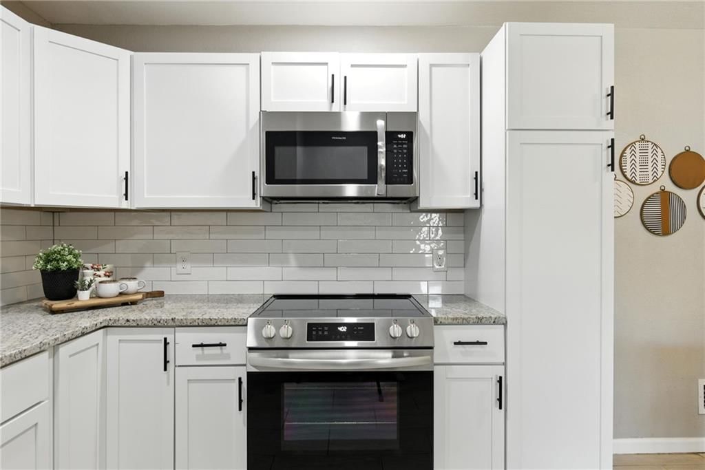 7700 E 110th Street — photo 10