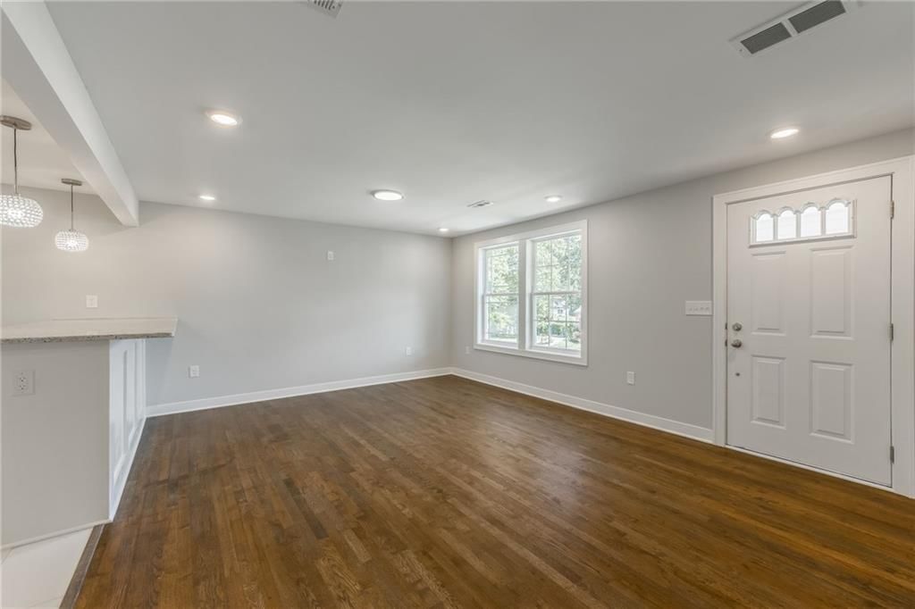 3414 Georgia Avenue — photo 10