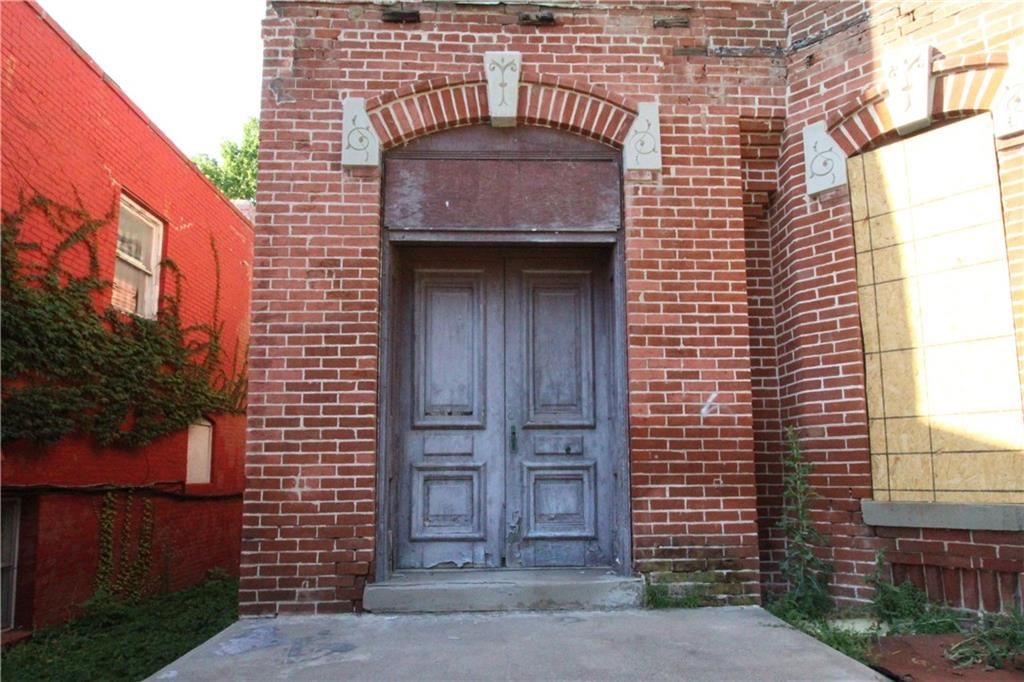 1705 Francis Street — photo 2